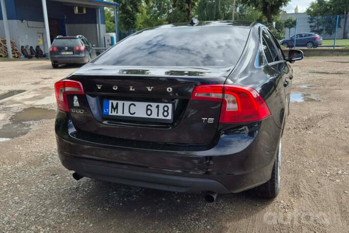 Volvo S60 2 generation Sedan