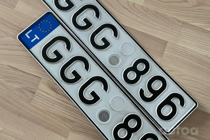 GGG896