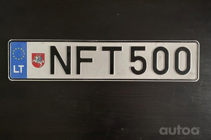NFT500