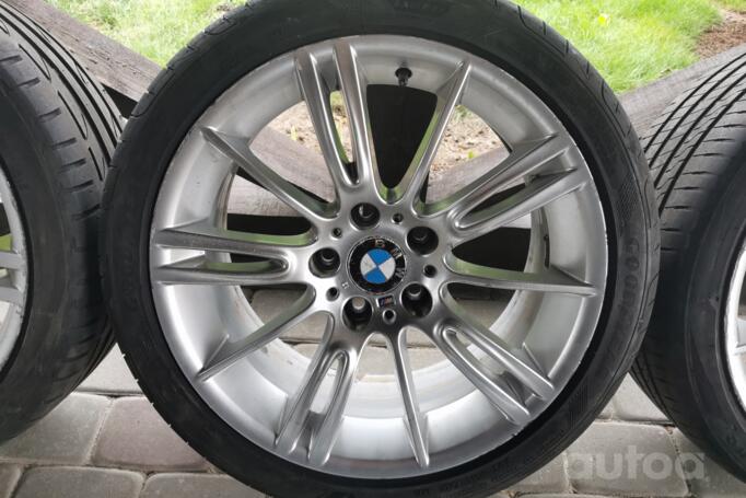 BMW, lietie