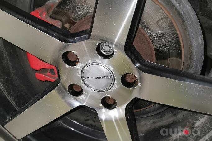 Vossen CV3 Lengvojo lydinio, R18 REPLIKA, lietie