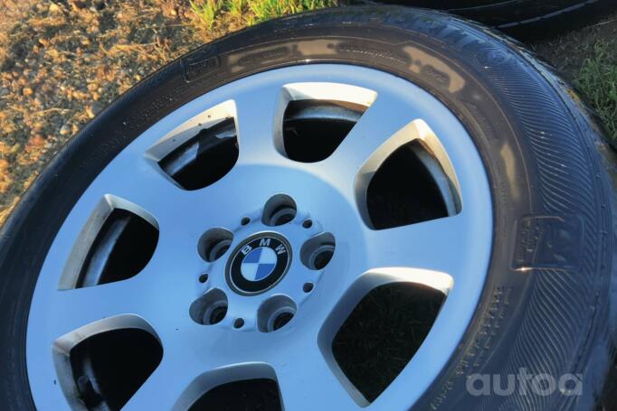 BMW, lietie