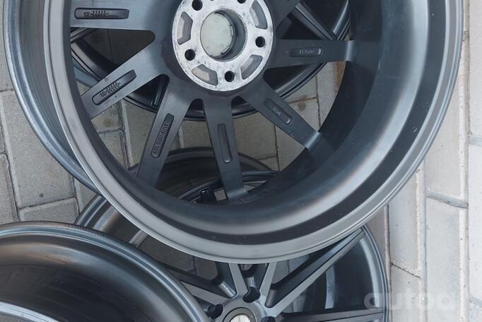 Vossen reps, lietie