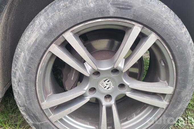 Porsche, lietie