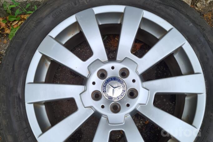 Mercedes Benz, lietie