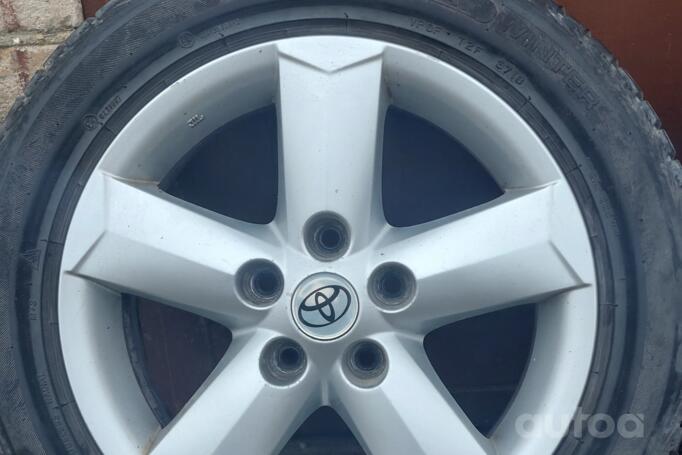 Nissan/ Toyota, lietie
