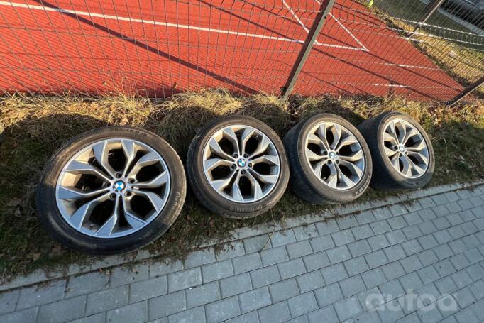 BMW, lietie