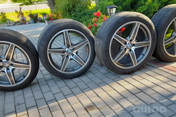Mercedes Benz, lietie