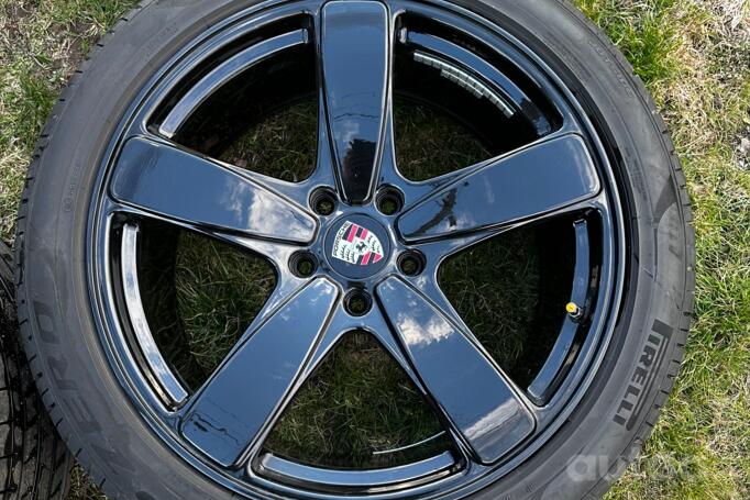 Porsche, lietie