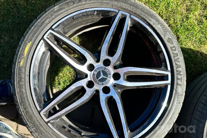 Mercedes benz AMG, lietie