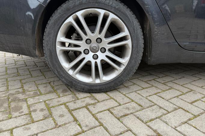Opel, lietie