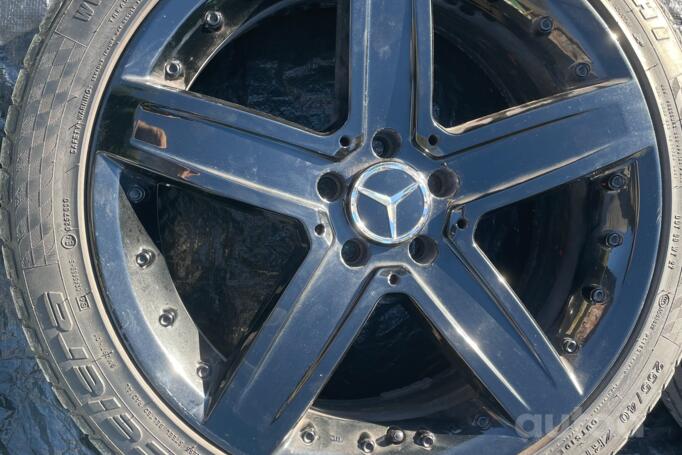 Mercedes, lietie