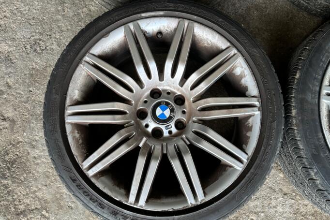 BMW, lietie