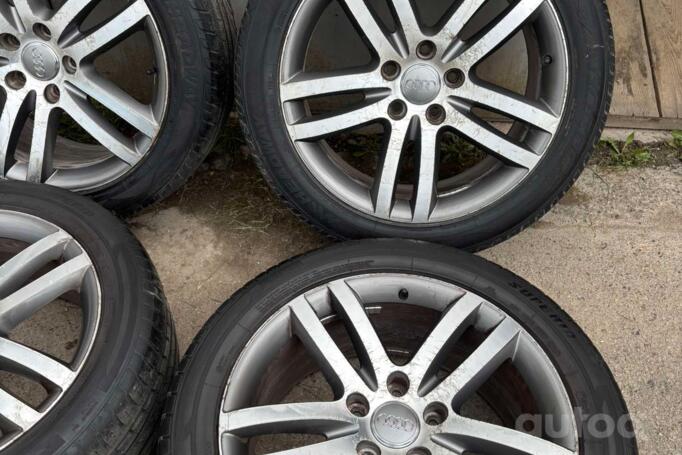 AUDI, lietie