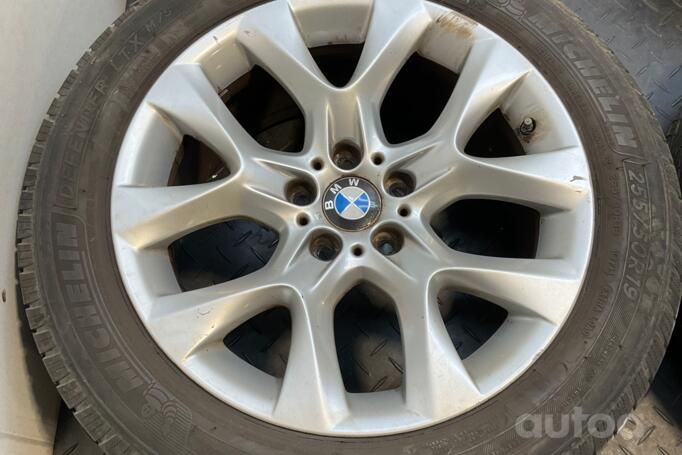BMW, lietie