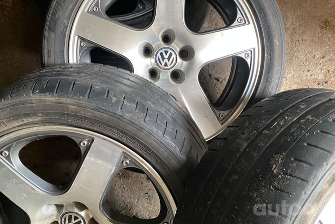 Vw, lietie
