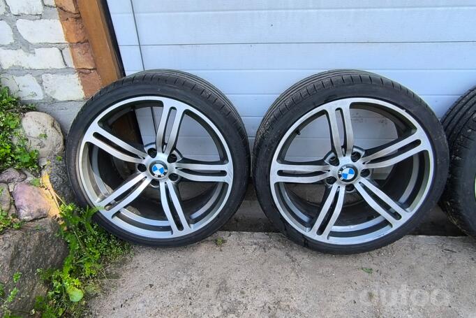 BMW, lietie