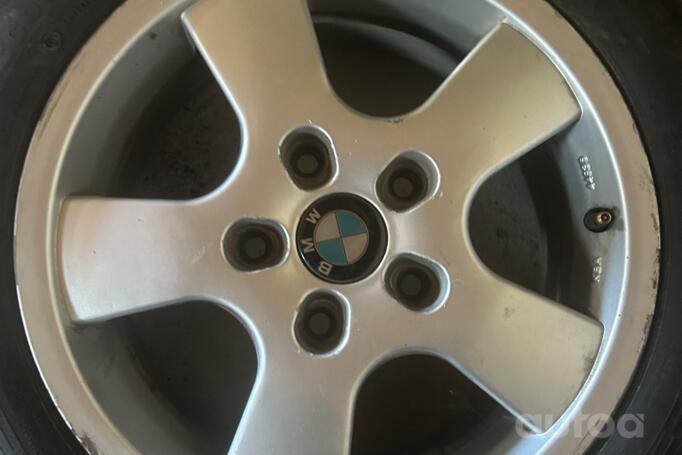 BMW, lietie