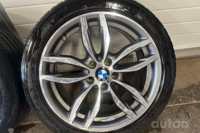 BMW, lietie