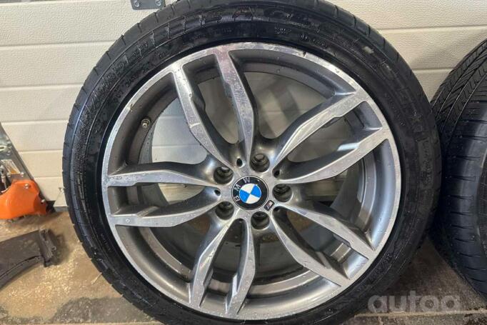 BMW, lietie