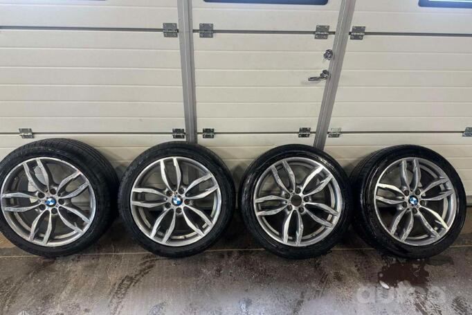BMW, lietie