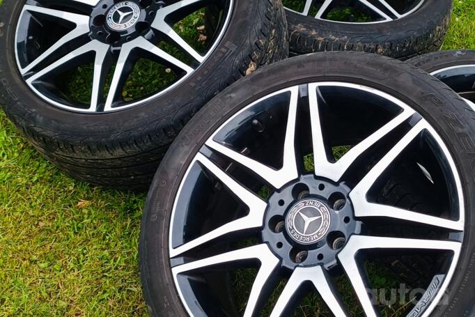 Mercedes benz, lietie