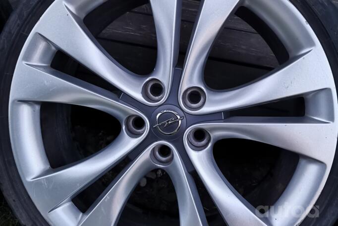 Opel, lietie