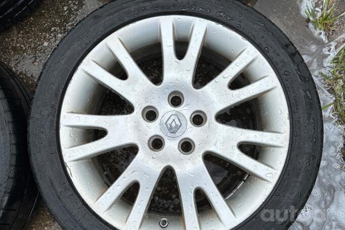 Renault, lietie