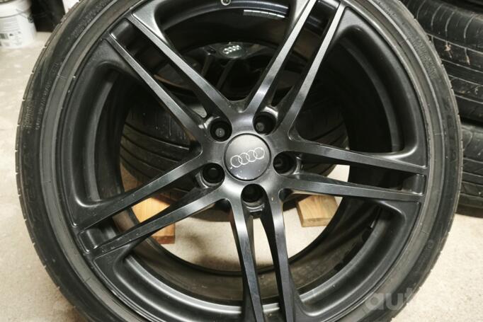 R8 Spyder V10 Audi, kaltie