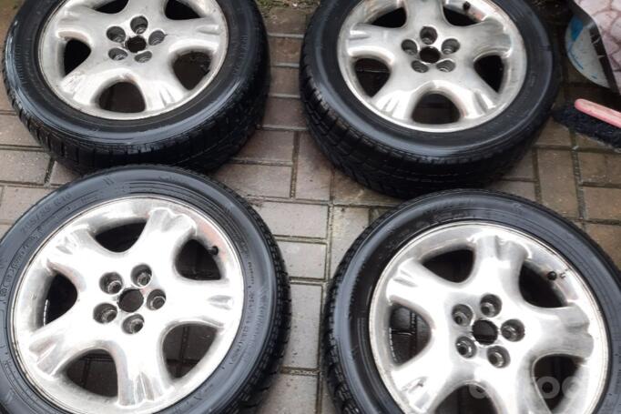 Toyota, lietie