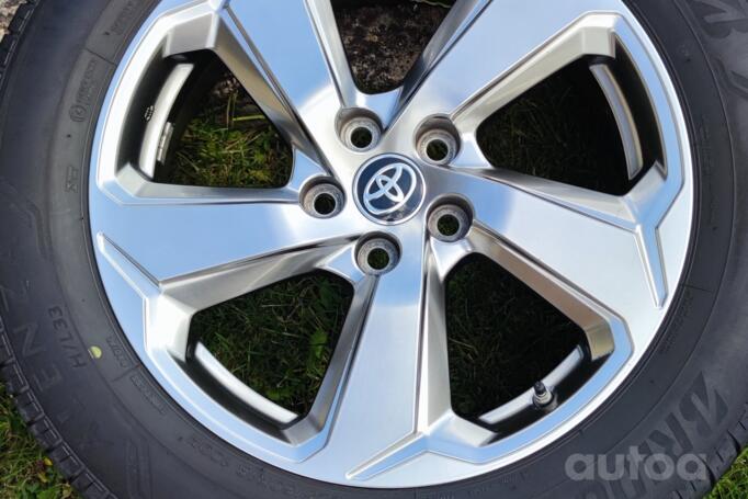 TOYOTA, lietie