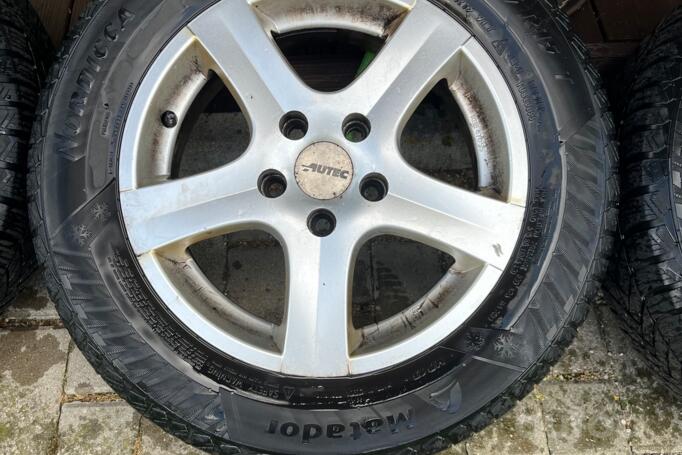 Ford, lietie