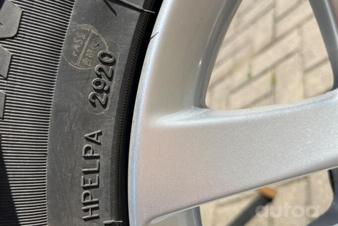 VOLVO S60, lietie