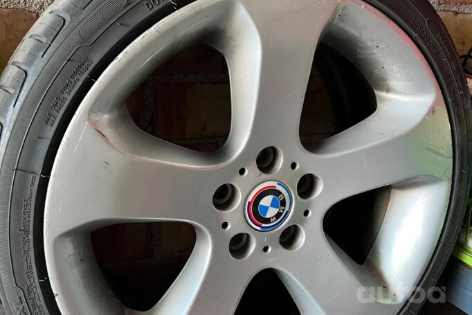 BMW, lietie