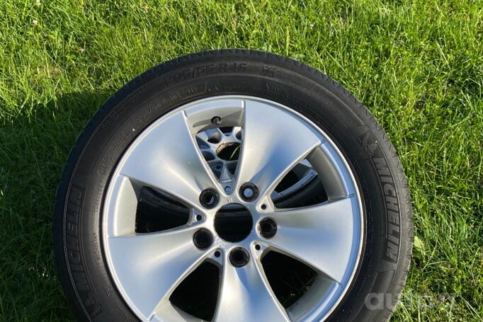 BMW, lietie