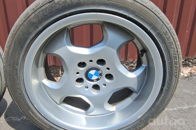Bmw, lietie