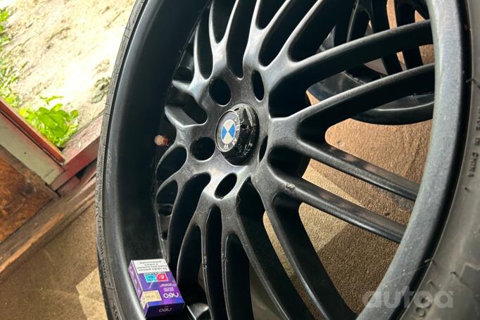 BMW, lietie