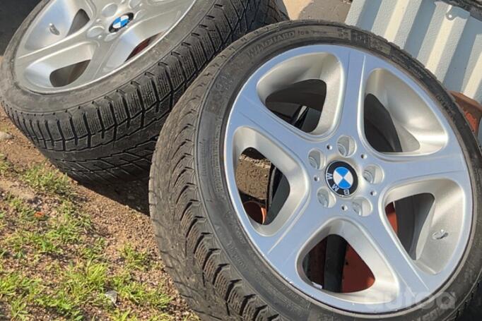 BMW, lietie