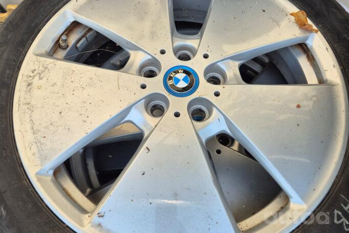BMW, lietie