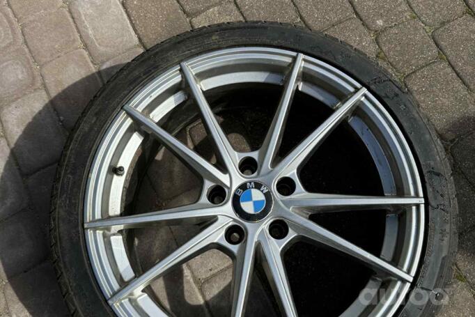 BMW, lietie