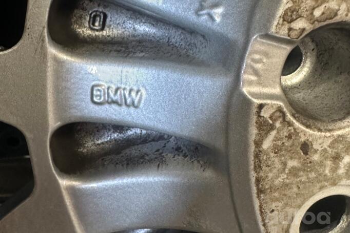 BMW, lietie