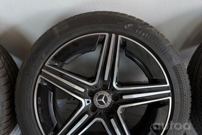 Mercedes-Benz, lietie