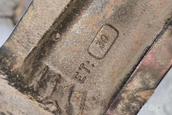 Fondmetal, lietie