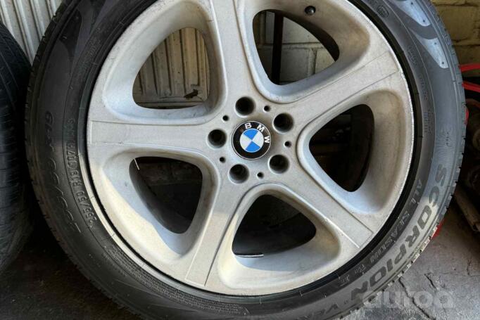 BMW, lietie