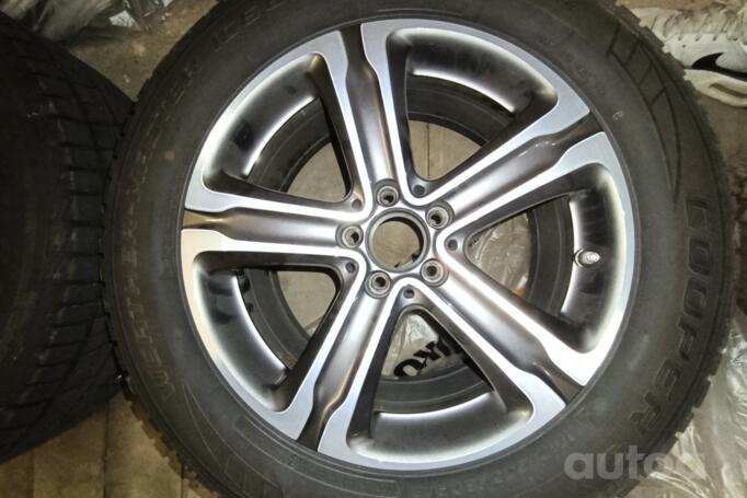Mercedes-Benz, lietie