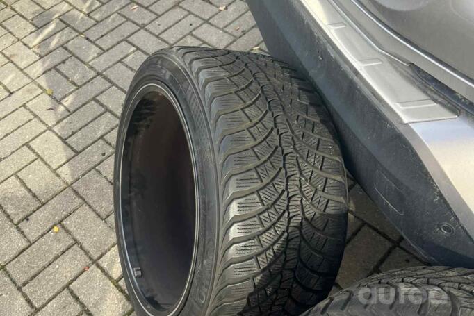 Mercedes-Benz, lietie