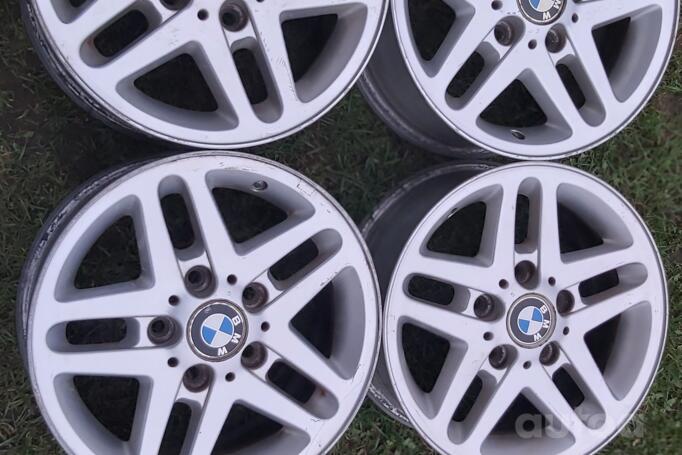 BMW, lietie