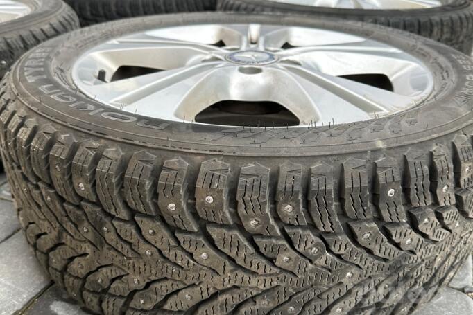 Mercedes Benz, lietie