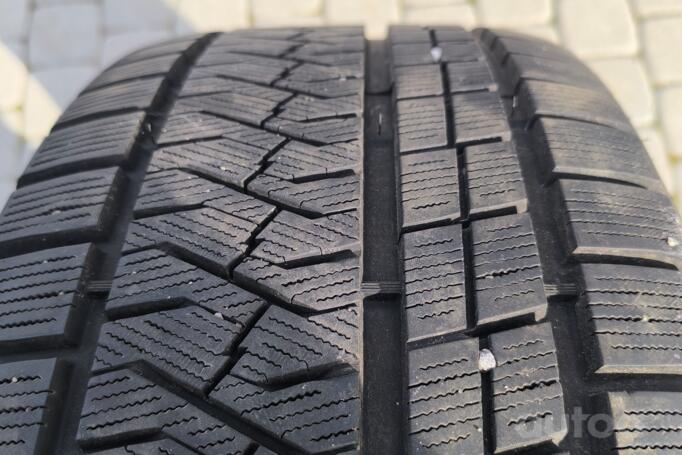 Neoriginalus, lietie