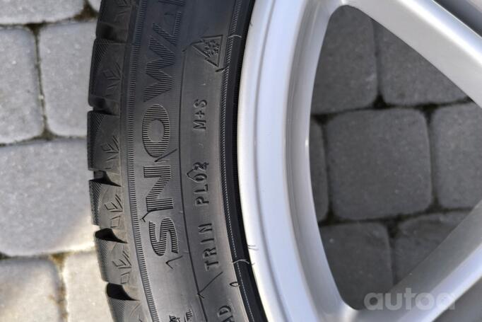 Neoriginalus, lietie